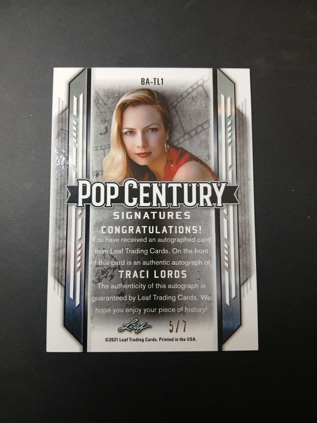 2021 Leaf Pop Century Traci Lords Green Autograph Card