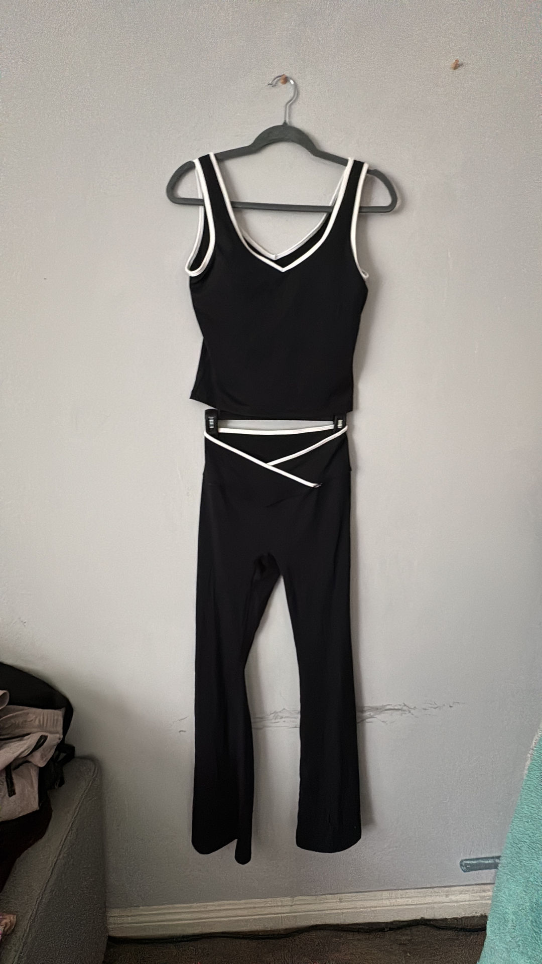 Women's Two-Piece Athletic Set