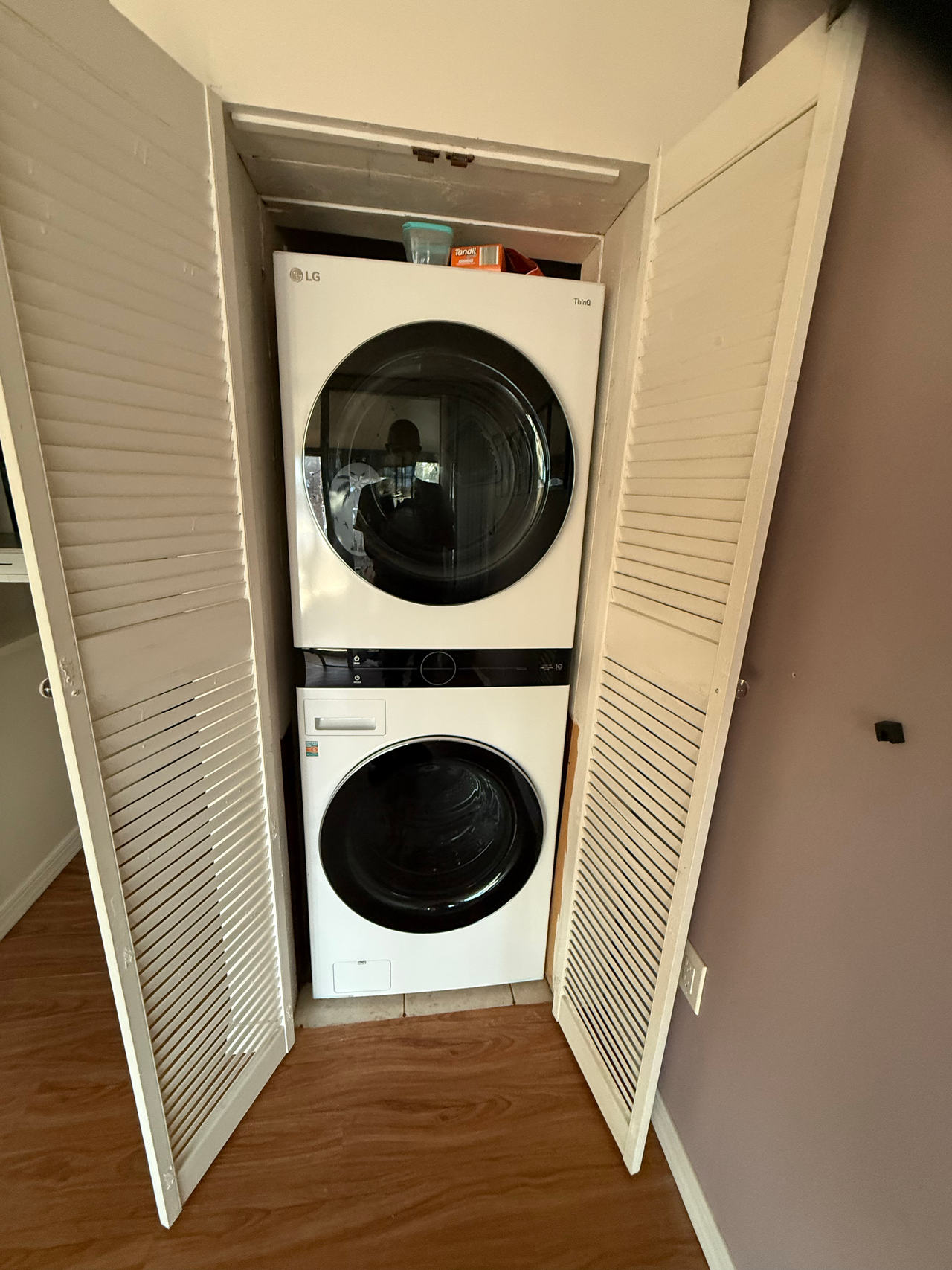 LG WashTower WKE100HWA with ThinQ technology.