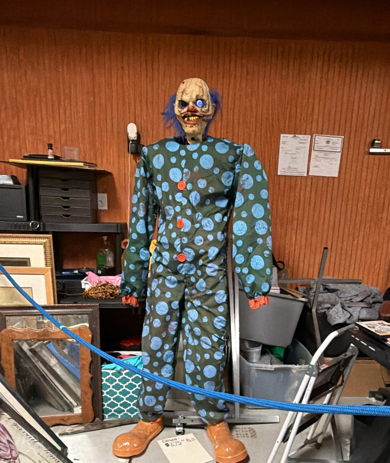 Spirit Halloween 7 Ft Crouchy Animatronic