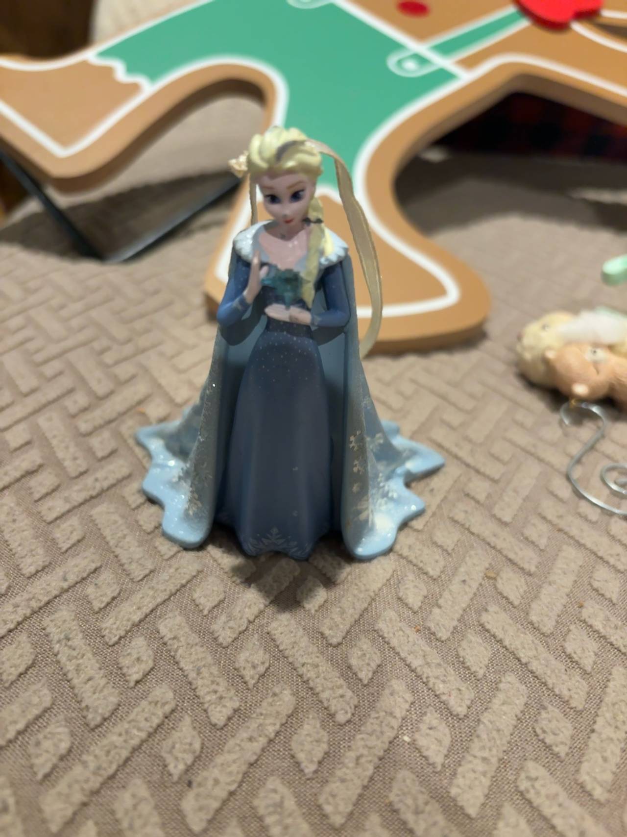 Hallmark Disney Frozen Elsa Christmas Tree Ornament