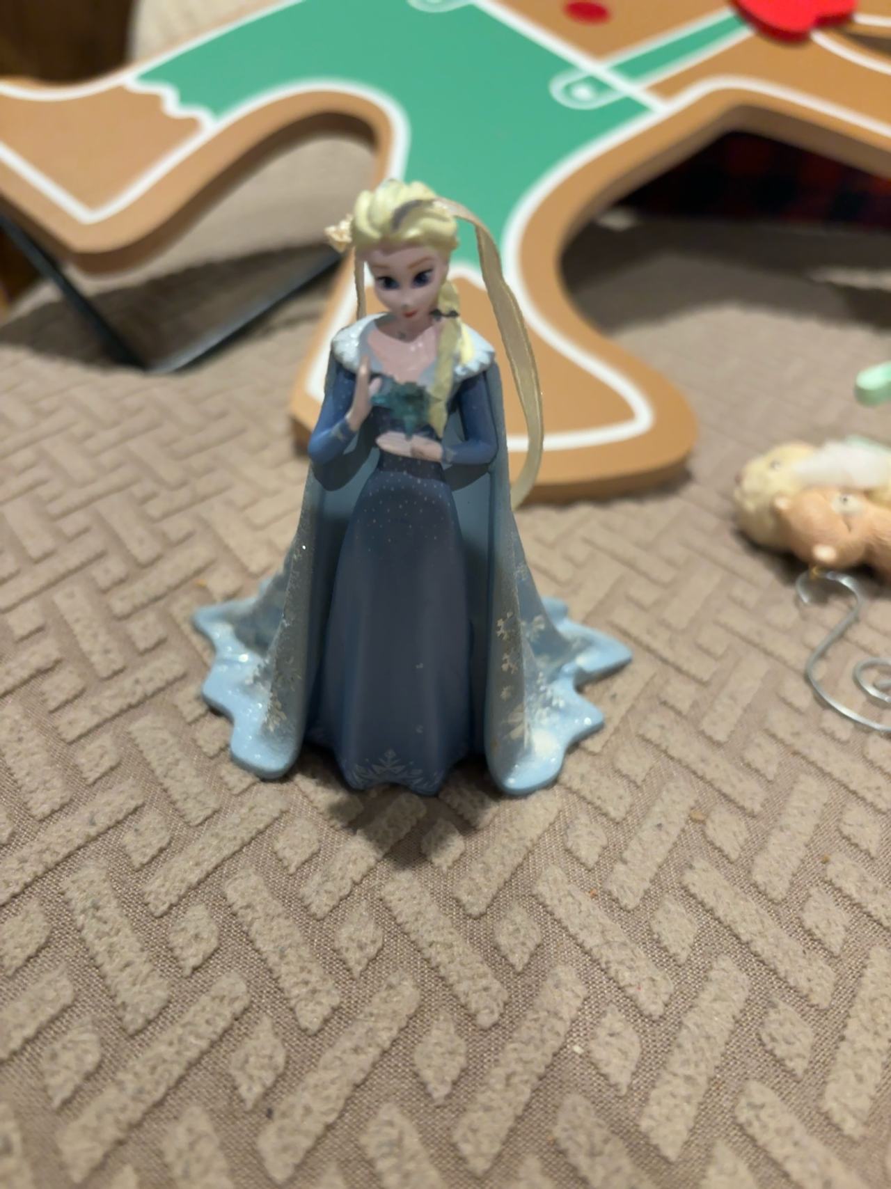 Hallmark Disney Frozen Elsa Christmas Tree Ornament