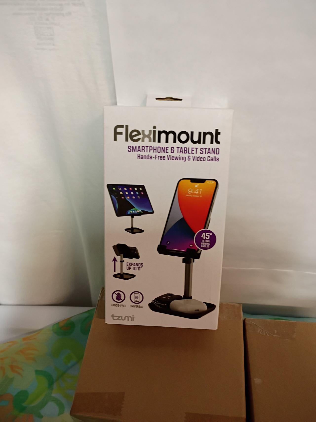 Tzumi Fleximount Smartphone & Tablet Stand