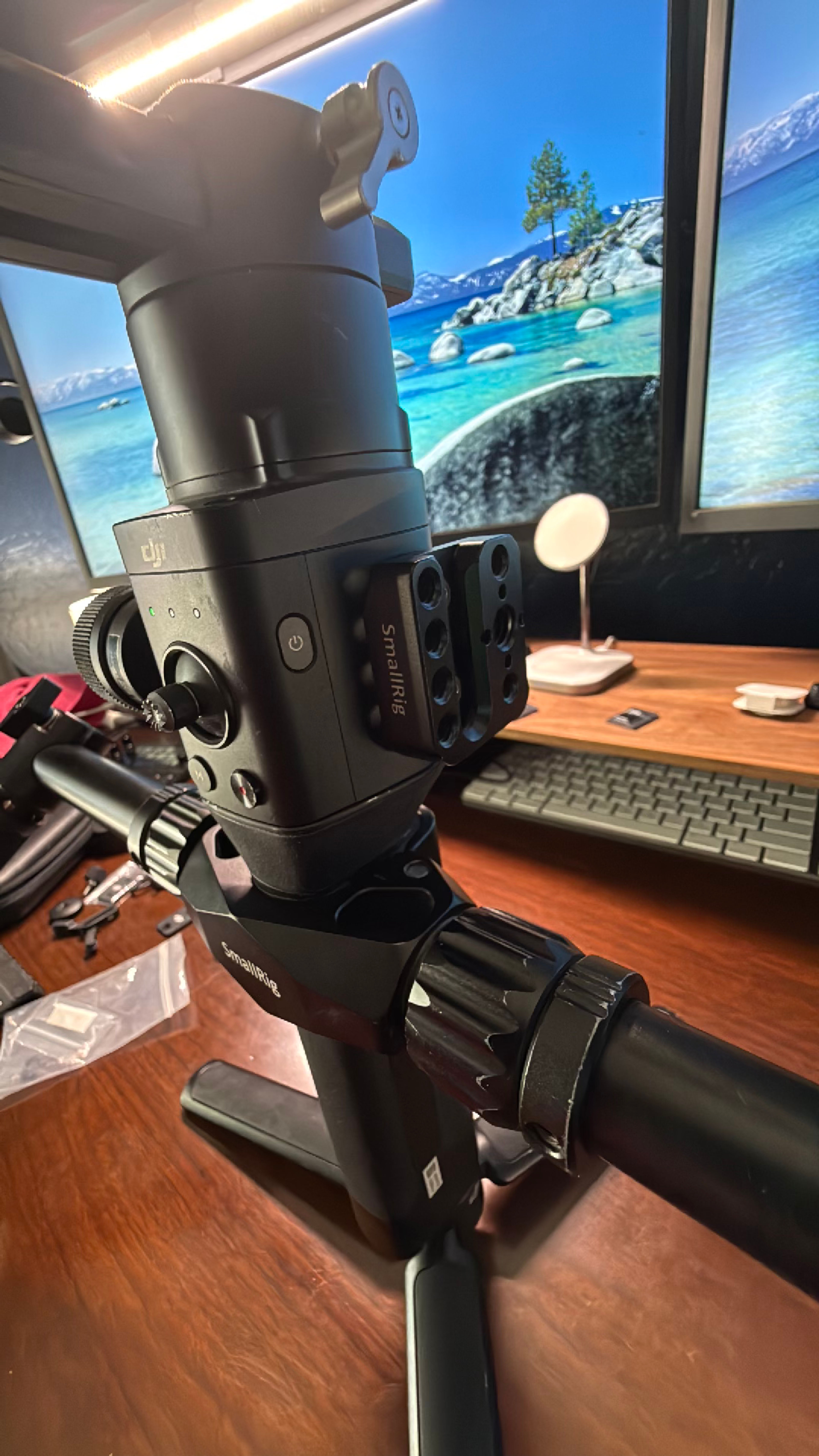 DJI Ronin-SC 3-Axis Gimbal Stabilizer with Extras - Image 2