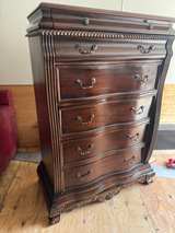 Traditional Ornate 6-Drawer Tallboy Dresser - Image 2