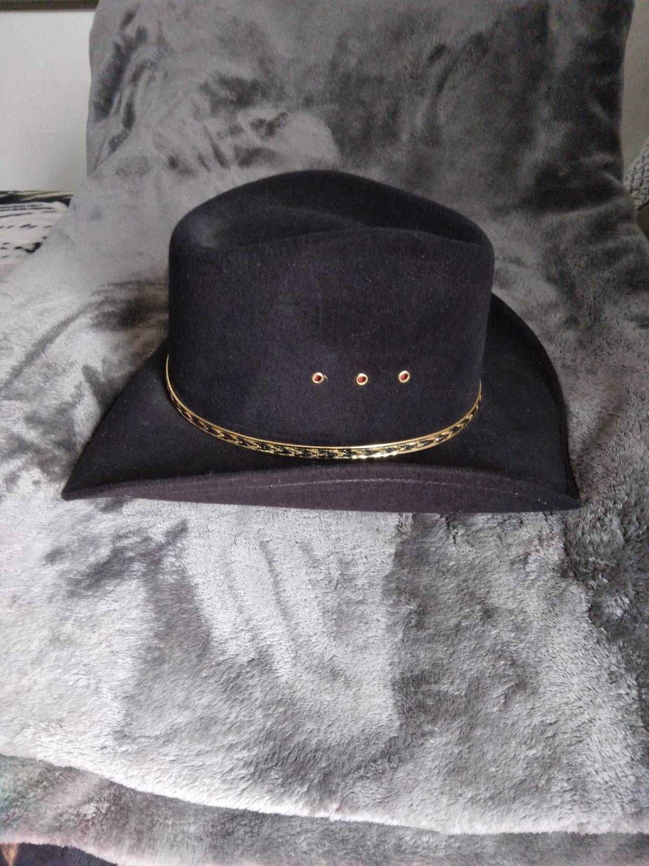Black Felt Cowboy Hat with Gold Band