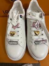 Louis Vuitton Time Out Sneaker - Image 2