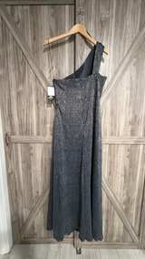 Alex Evenings One-Shoulder Metallic Gown 10P - Image 4