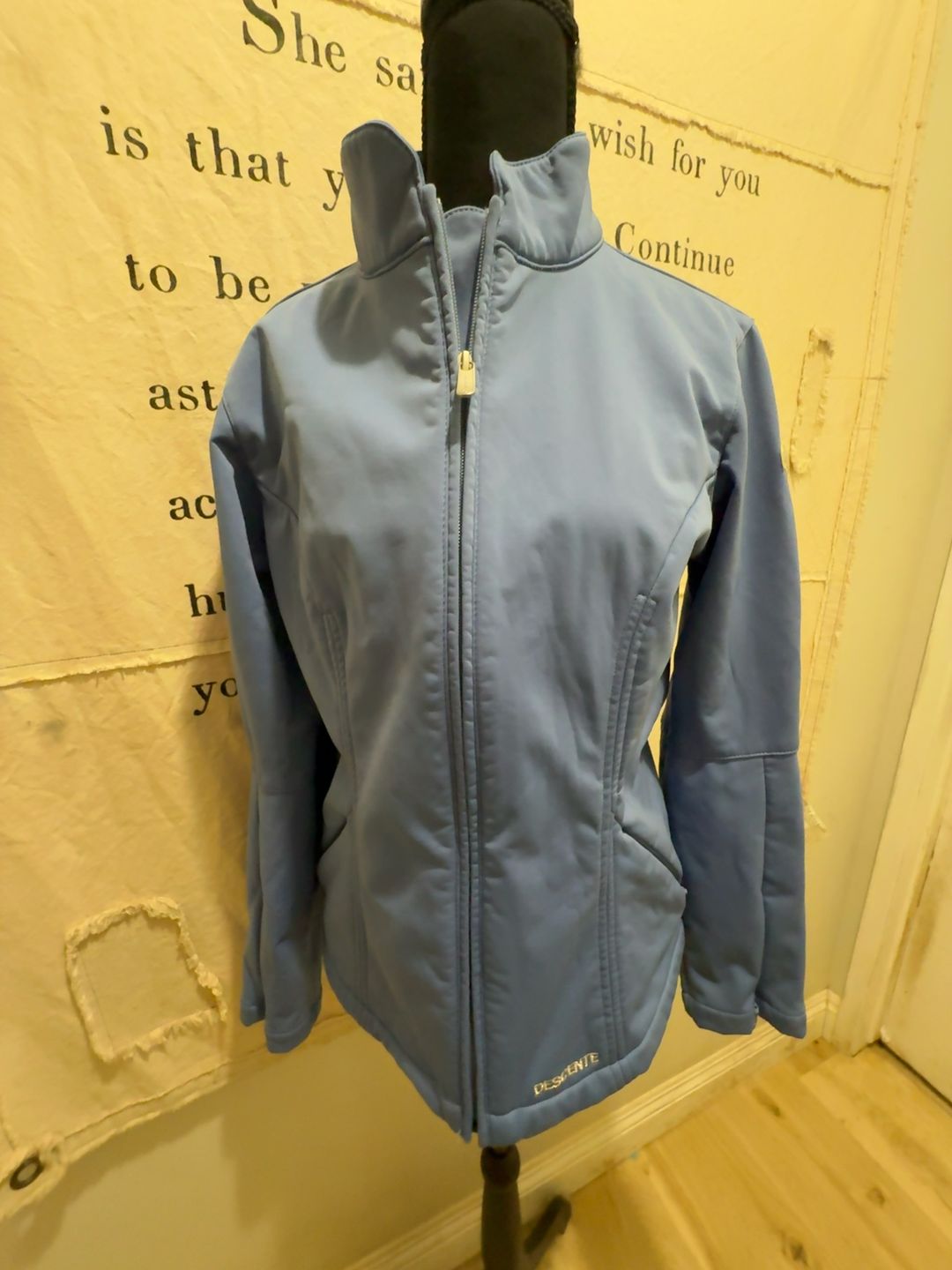 Descente Women's Soft Shell Jacket