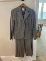 LOFT Women's Gray Pinstripe Pantsuit - Image 6