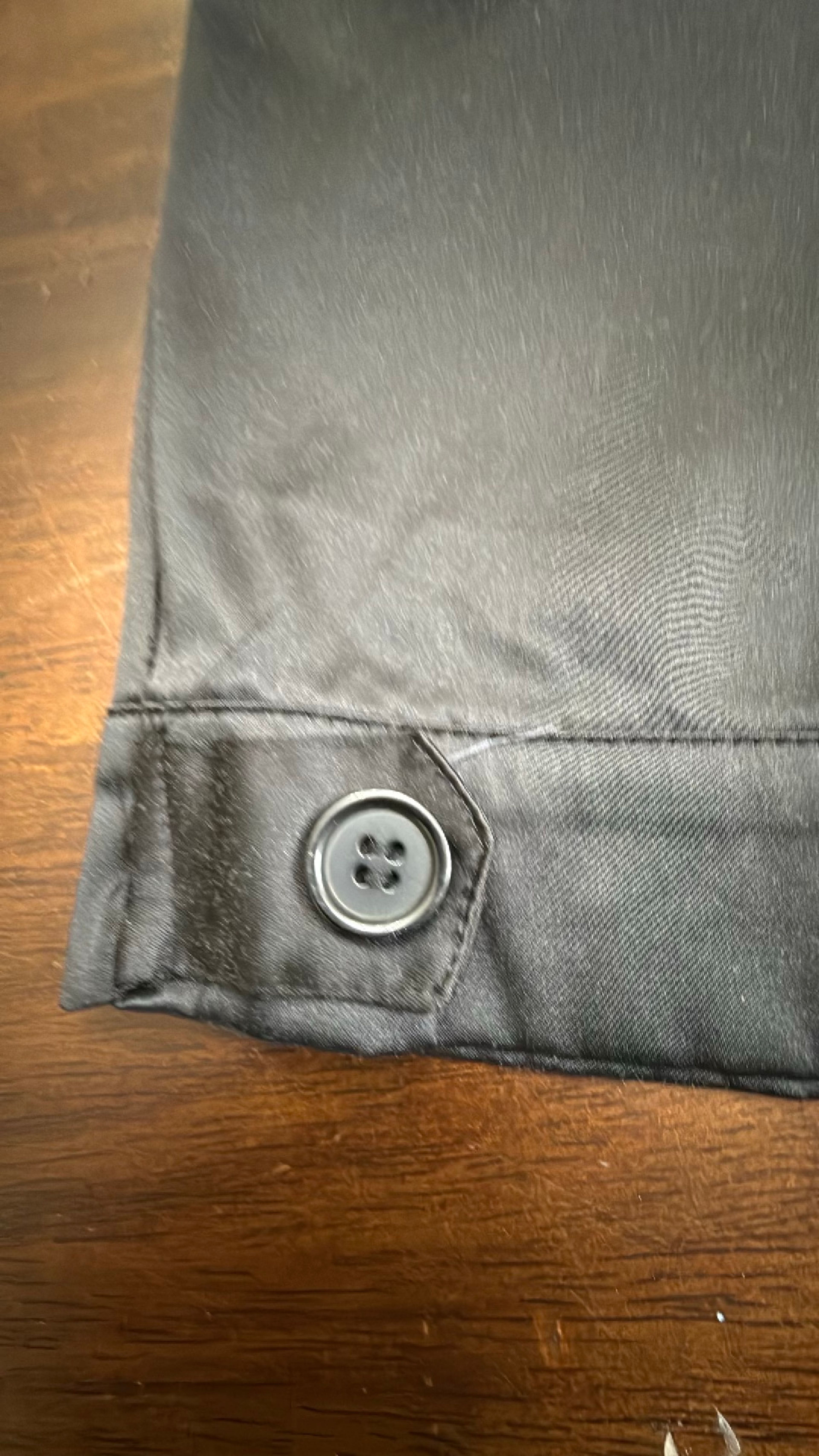 Twenty One High Waisted Satin Button Fly Shorts Medium - Image 2