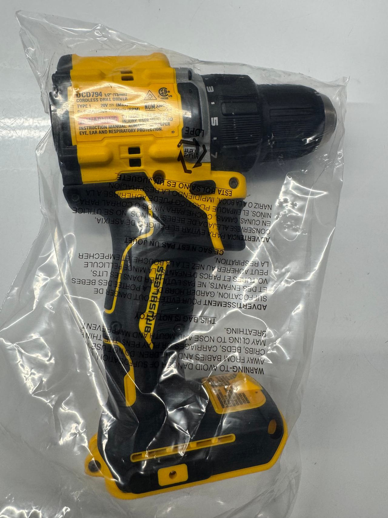NEW DEWALT DCD794 20V MAX Brushless Cordless 1/2 in. Drill/Driver
