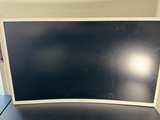 Samsung 32" CF391 Curved LED Monitor White - Image 4
