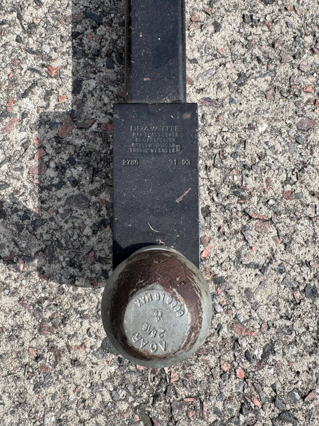 Heavy duty tow ball - 5/16 ball