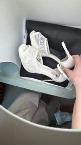 Jidifu White Lace Peep Toe Block Heels - Image 2