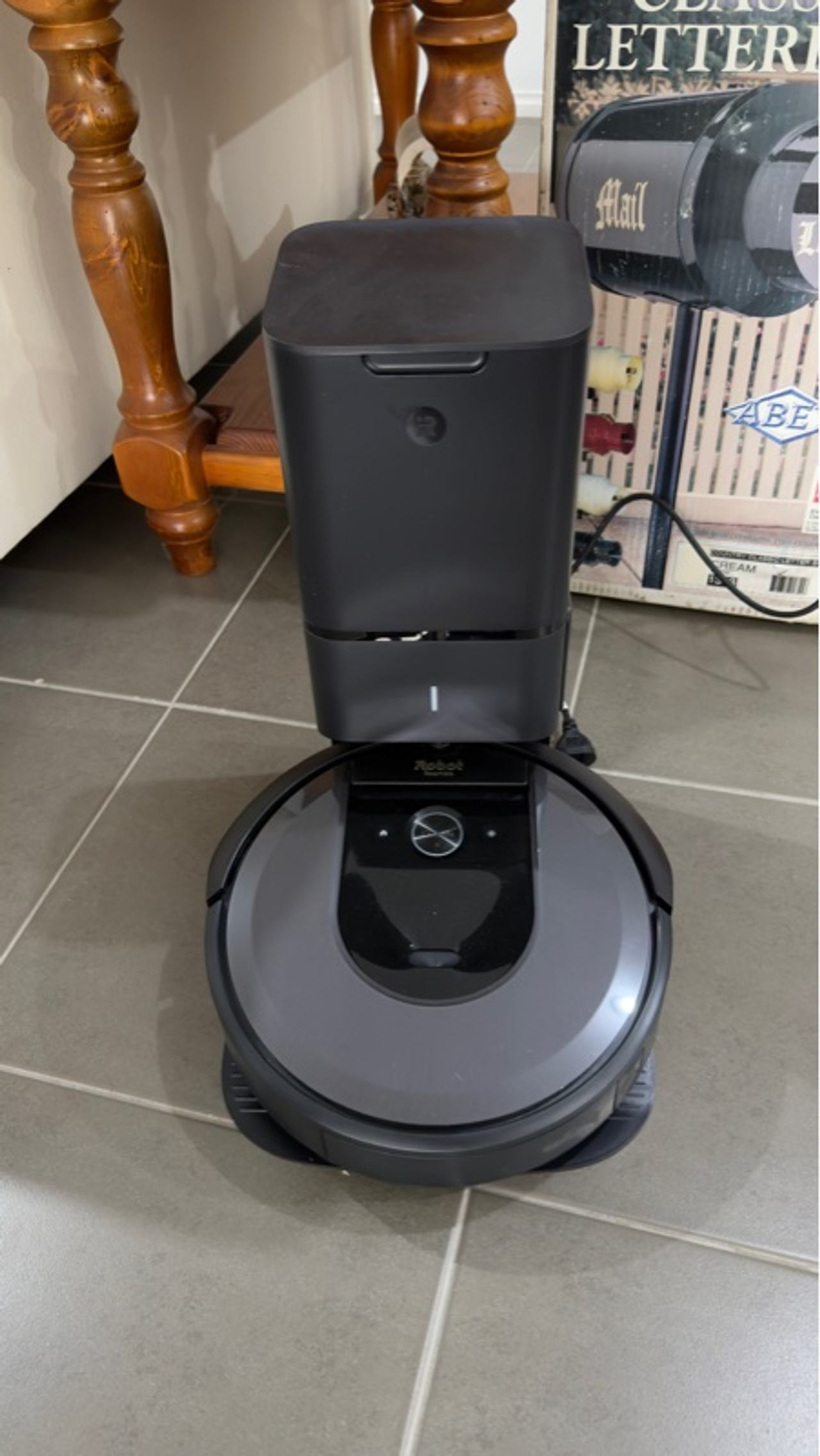 iRobot Roomba i8+ Self-Emptying Robot Vacuum