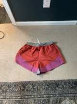 Lululemon Evergreen High-Rise Short 4.5" Colorblock Pink/Linen Sz. 10 - Image 1