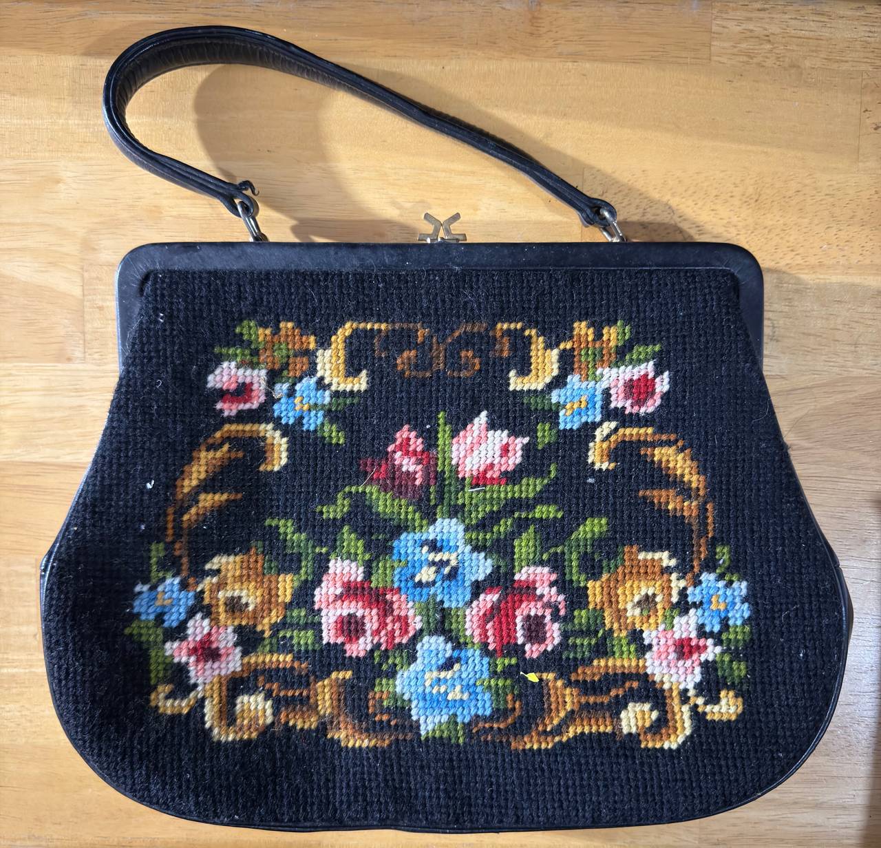 Vintage Floral Needlepoint Handbag