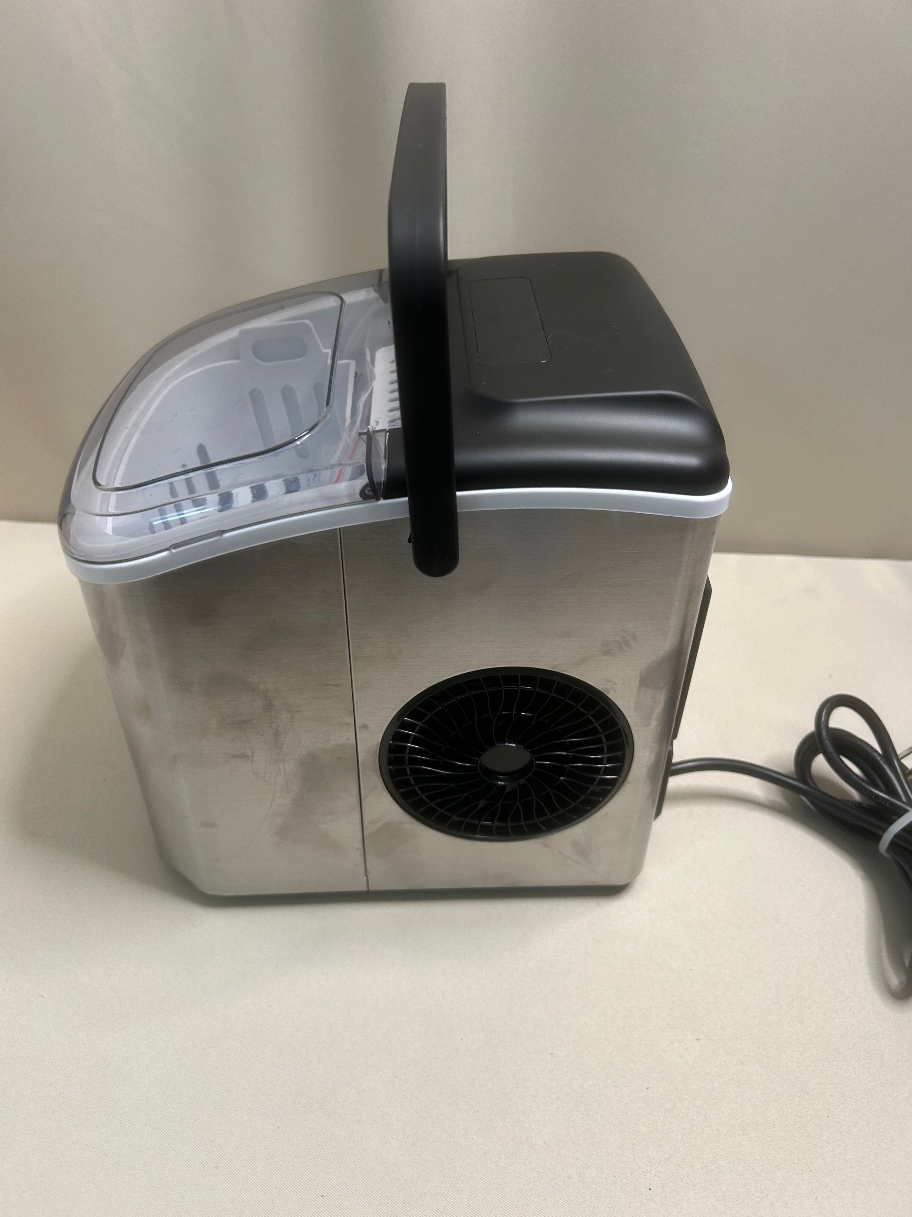 Unionbay IM-18S Countertop Ice Maker - Image 7