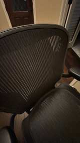 Herman Miller Aeron Chair - Image 6