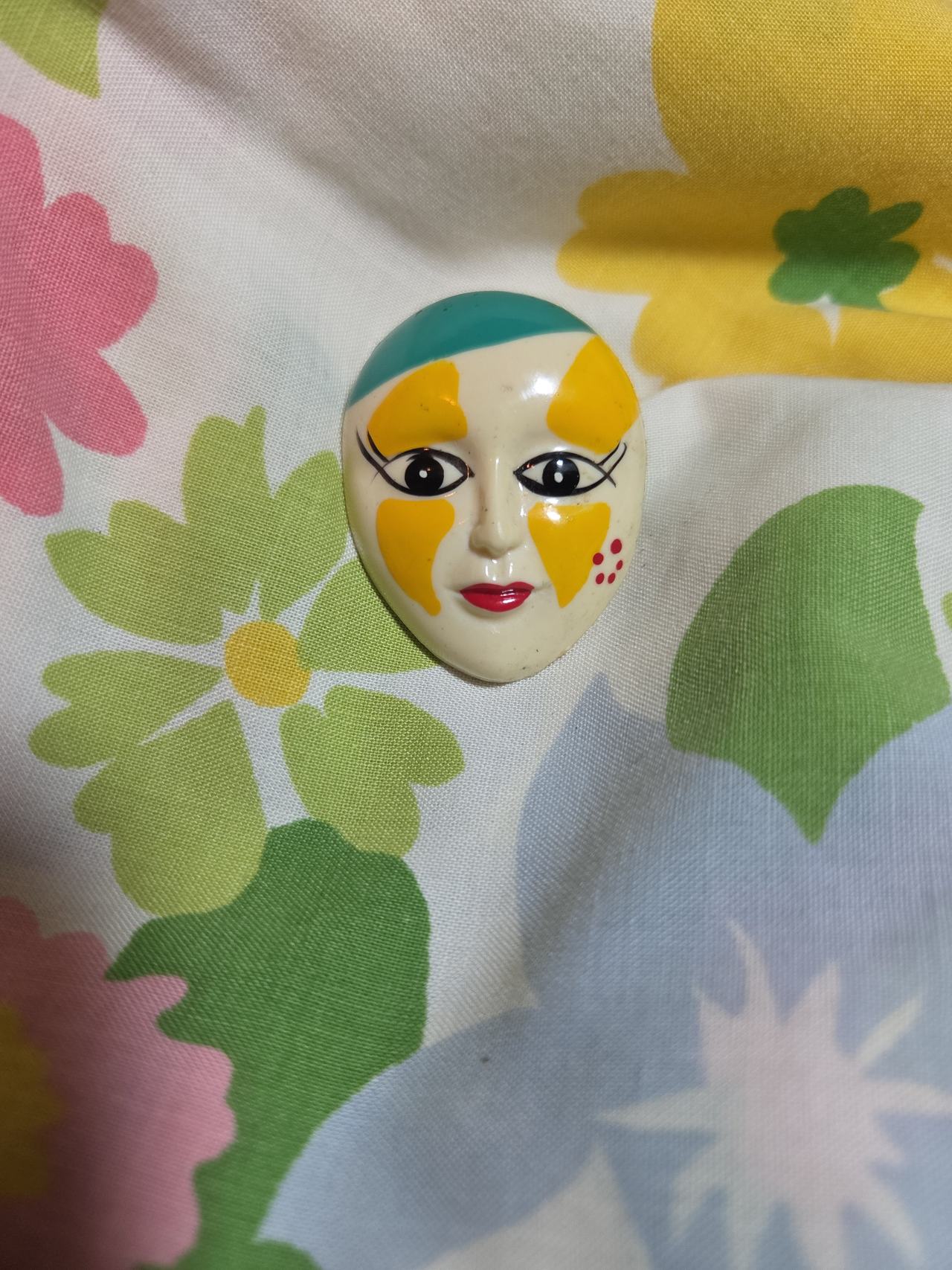 Vintage Ceramic Harlequin Mask Brooch