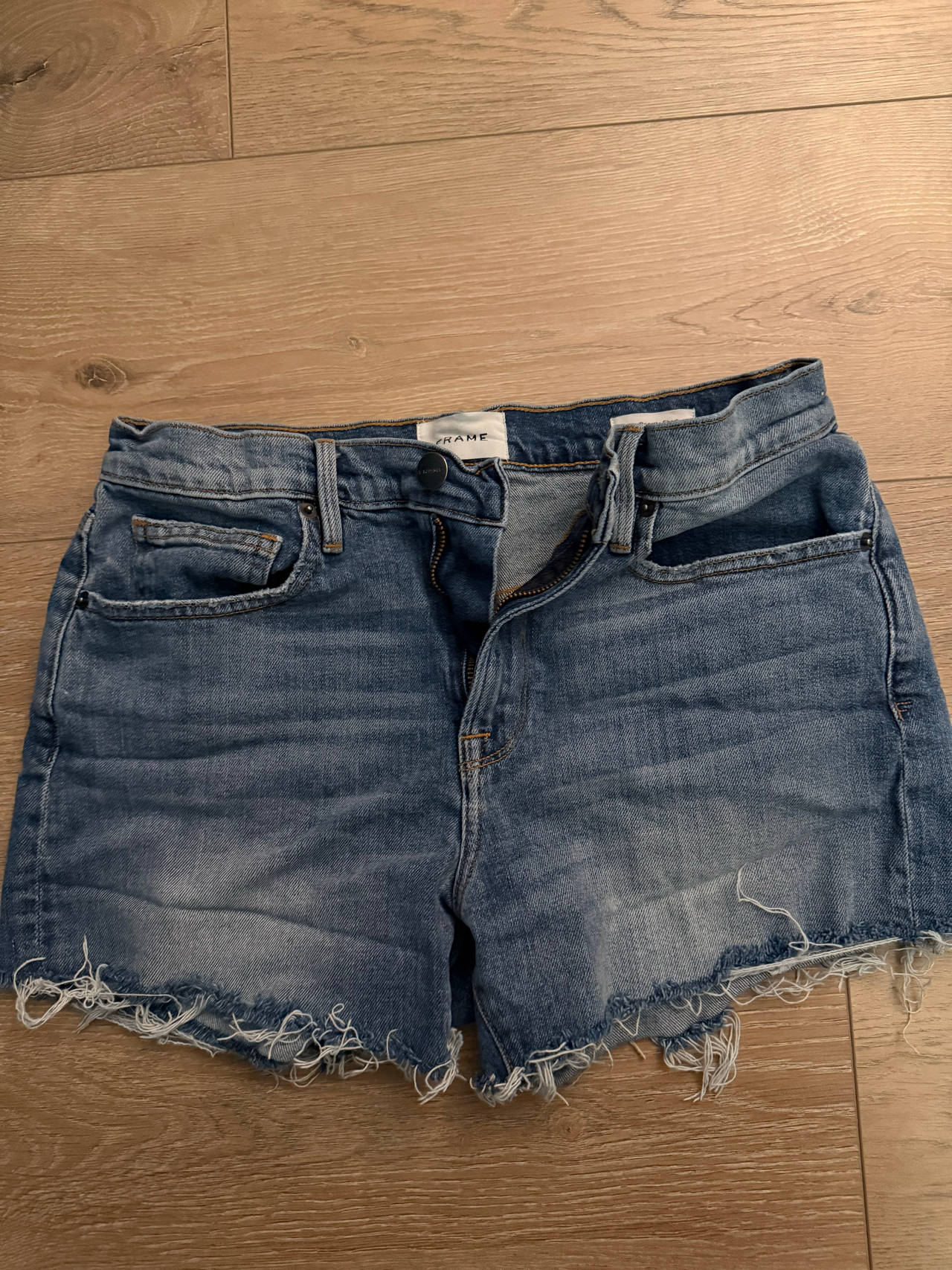 FRAME Le Cut Off Denim Shorts