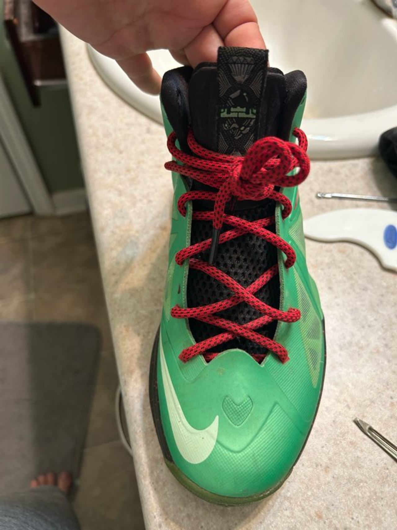 Nike LeBron X cutting jade 