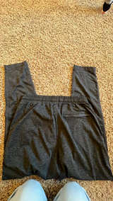 Vuori Sunday Performance Jogger size large like new! - Image 3