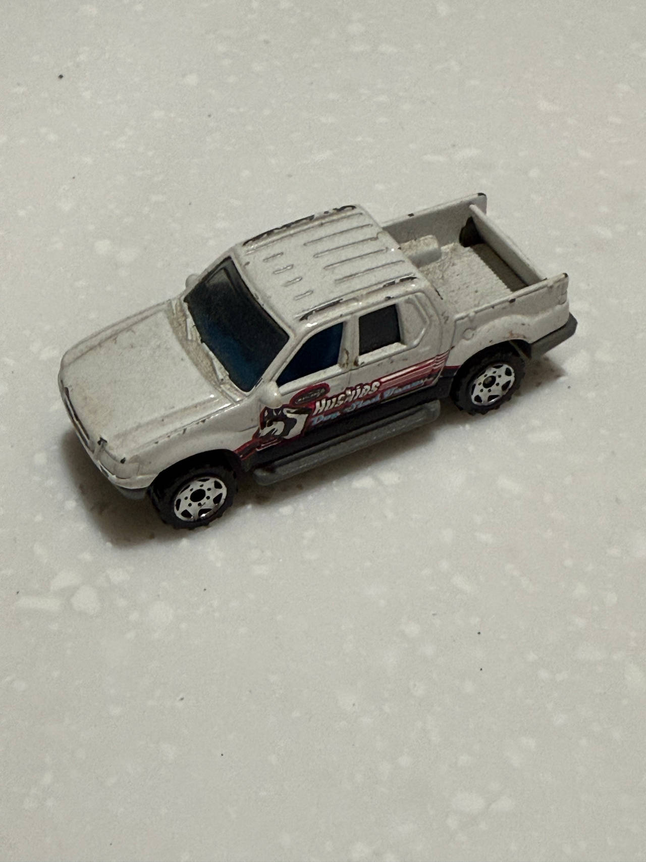 Matchbox Ford Explorer Sport Trac Huskies Dog Sled Winners