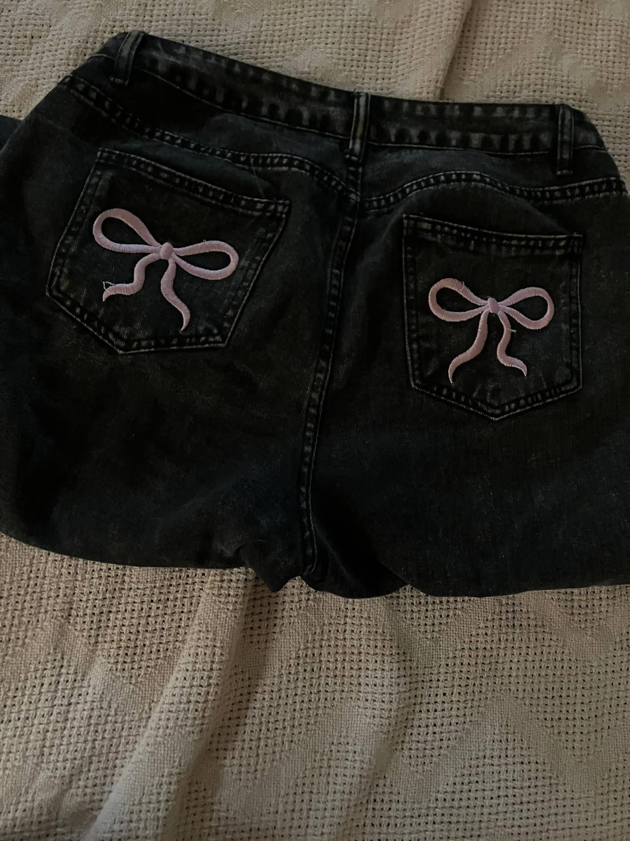 Black Denim Shorts with Bow Embroidery 
Size L