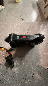 UTRAI Jstar 6 4-in-1 Jump Starter with Air Compressor - Image 3