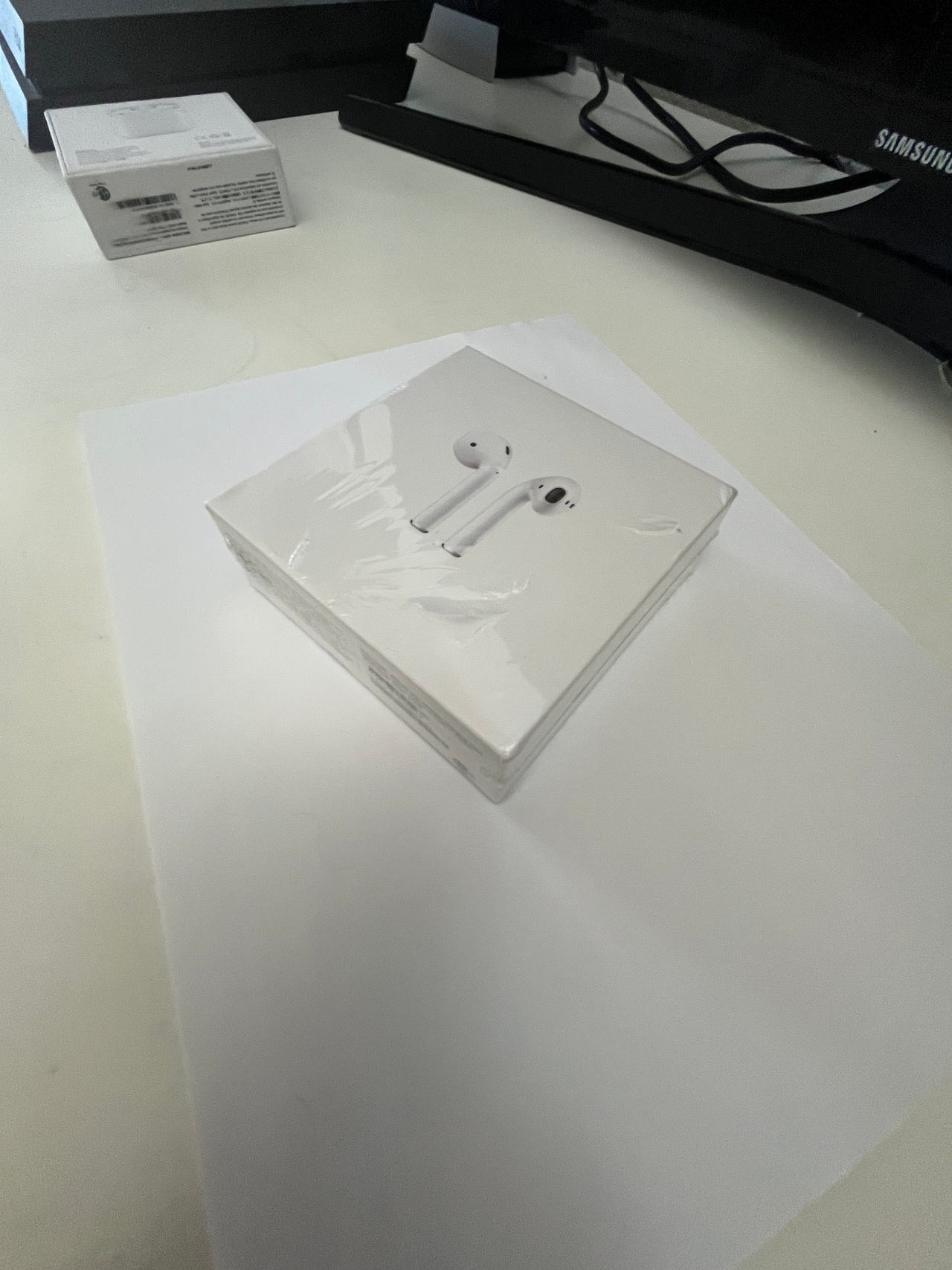 Apple AirPods