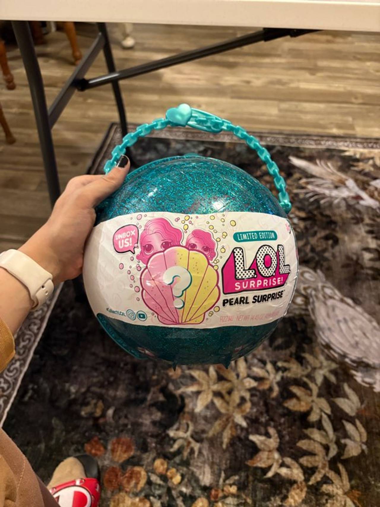 L.O.L. Surprise! Pearl Surprise