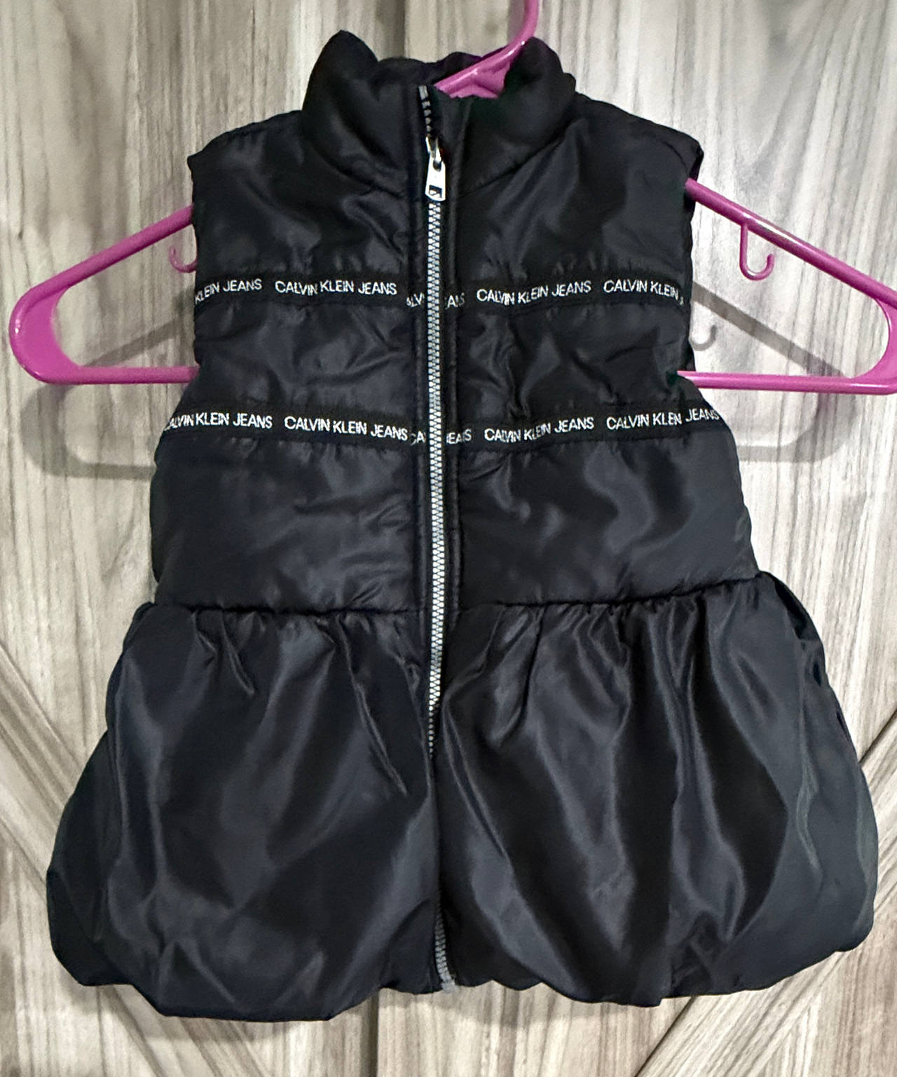 Calvin Klein Girls Logo Tape Puffer Vest 3T