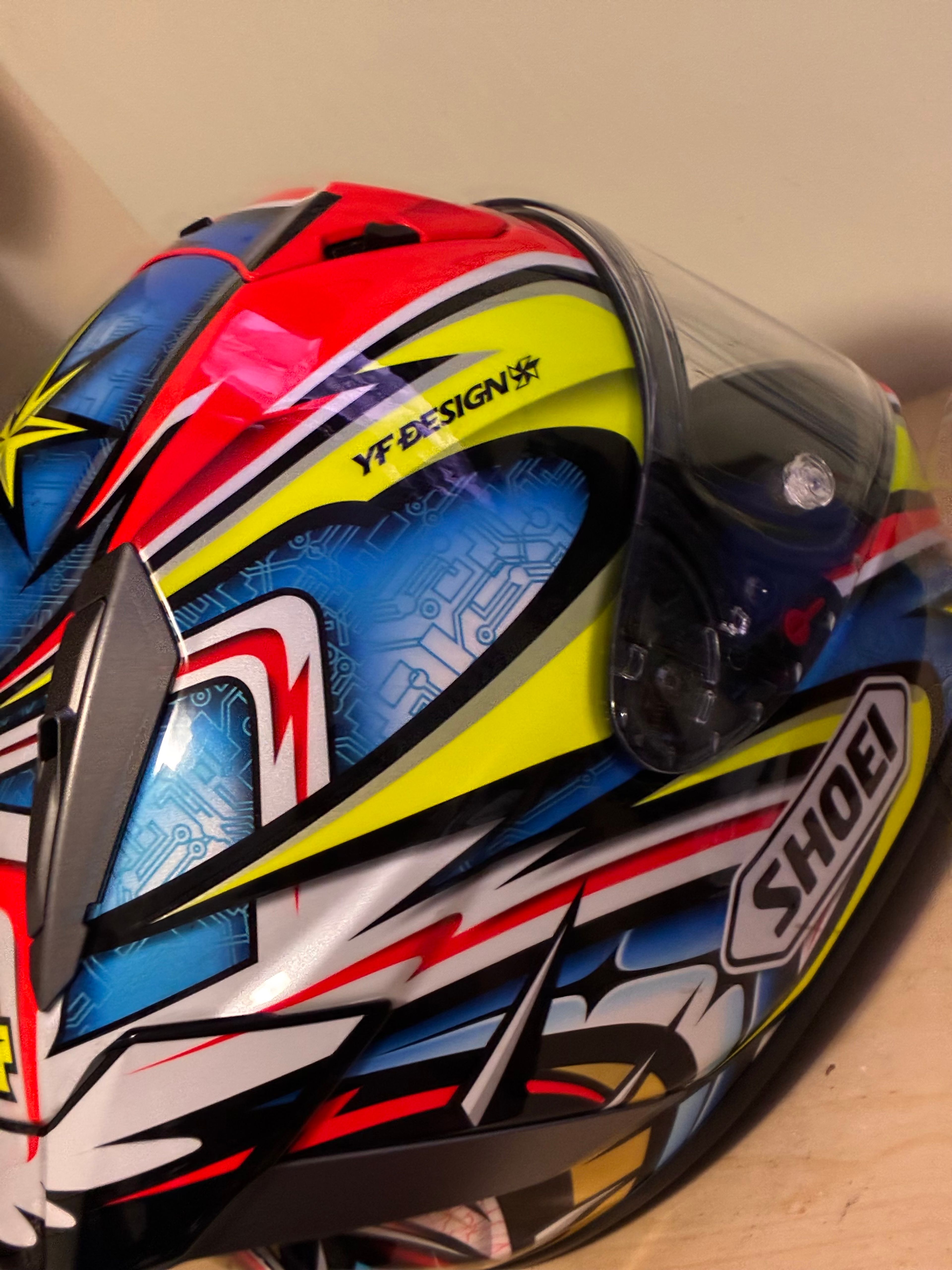 Shoei Motorcycle Helmet - Image 2