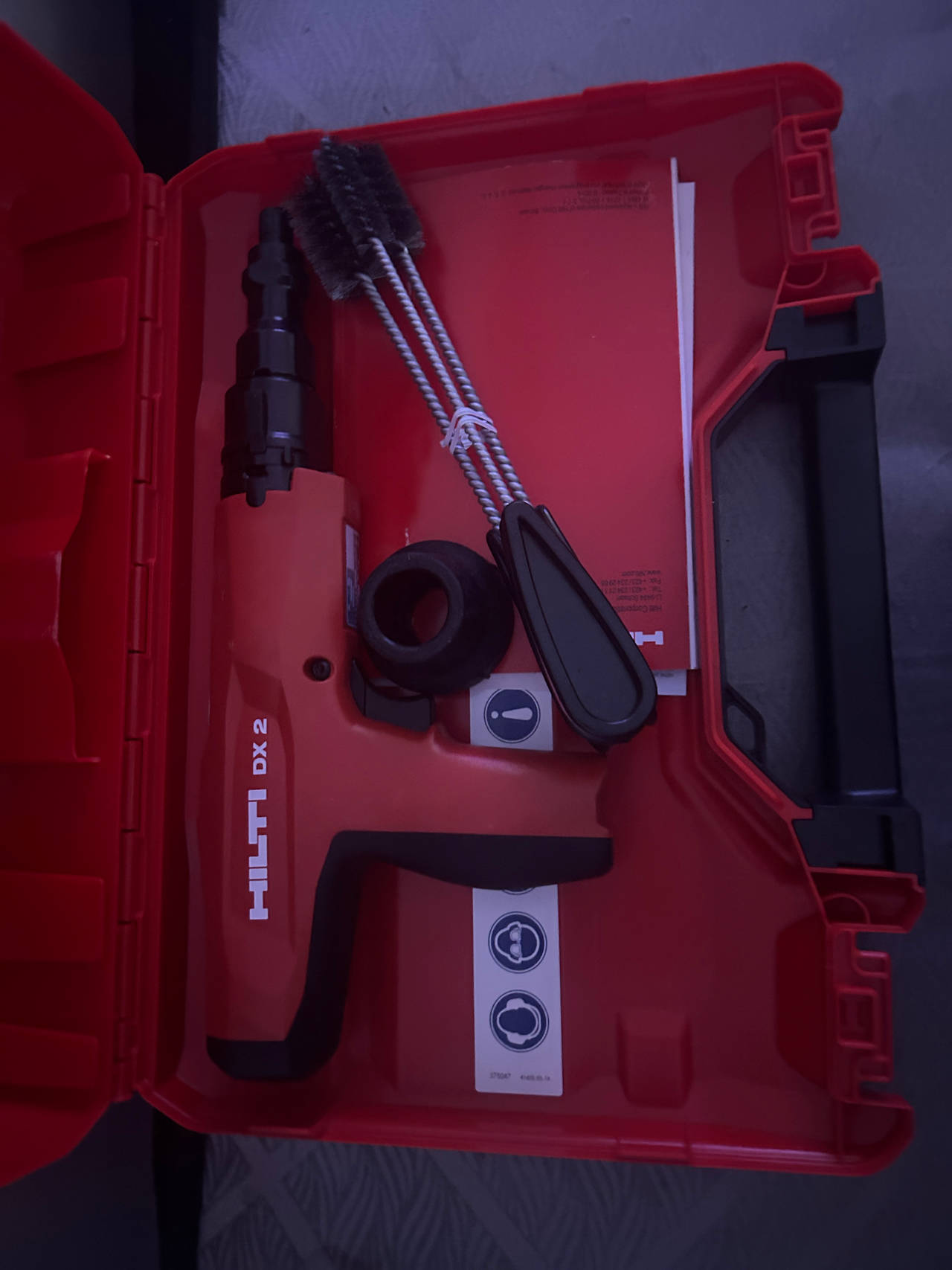 Hilti DX 2 Powder-Actuated Tool