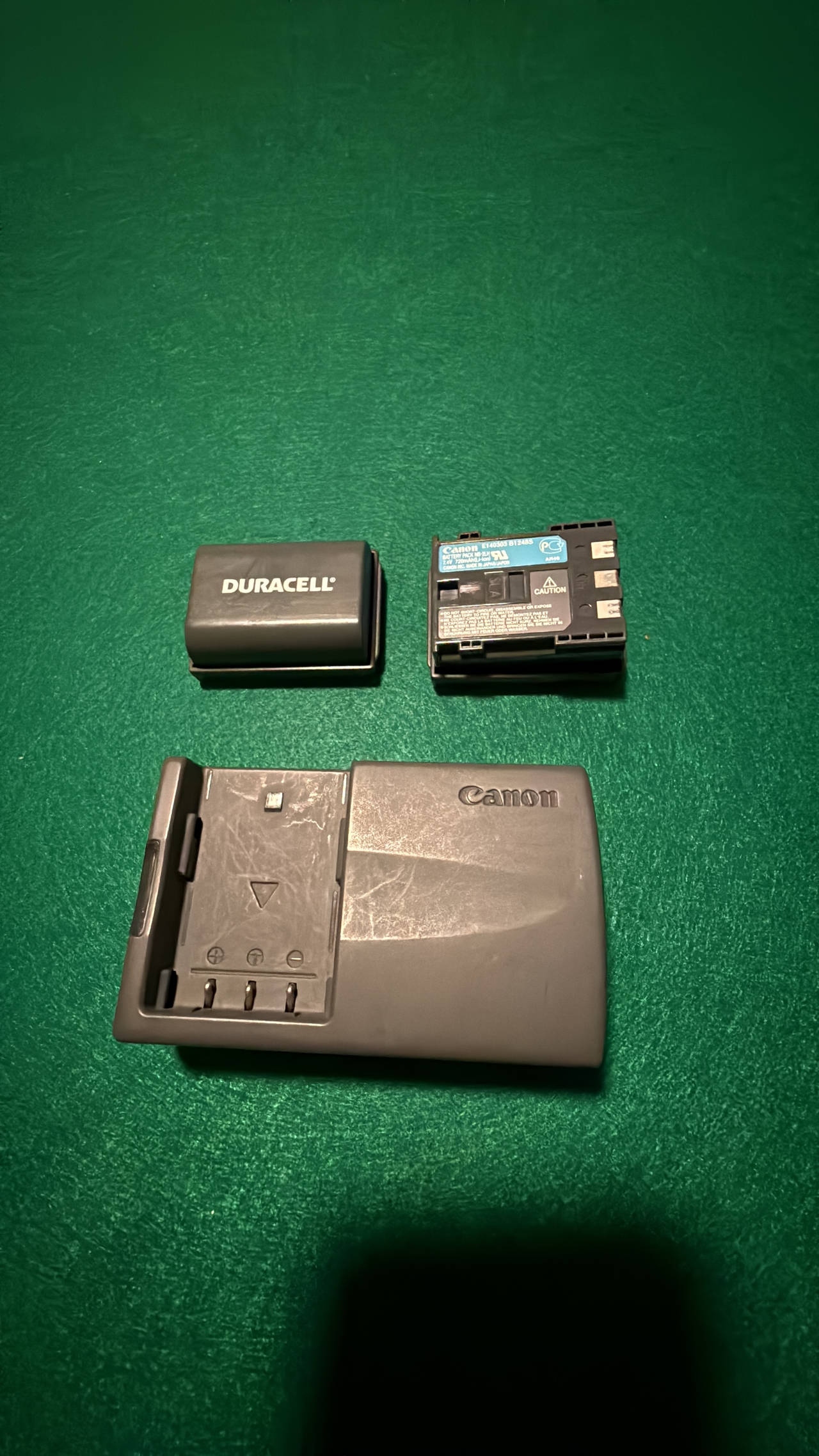 Canon Genuine CB-5L Battery Charger and BP-511 Batteries for S70 SureShot camera
