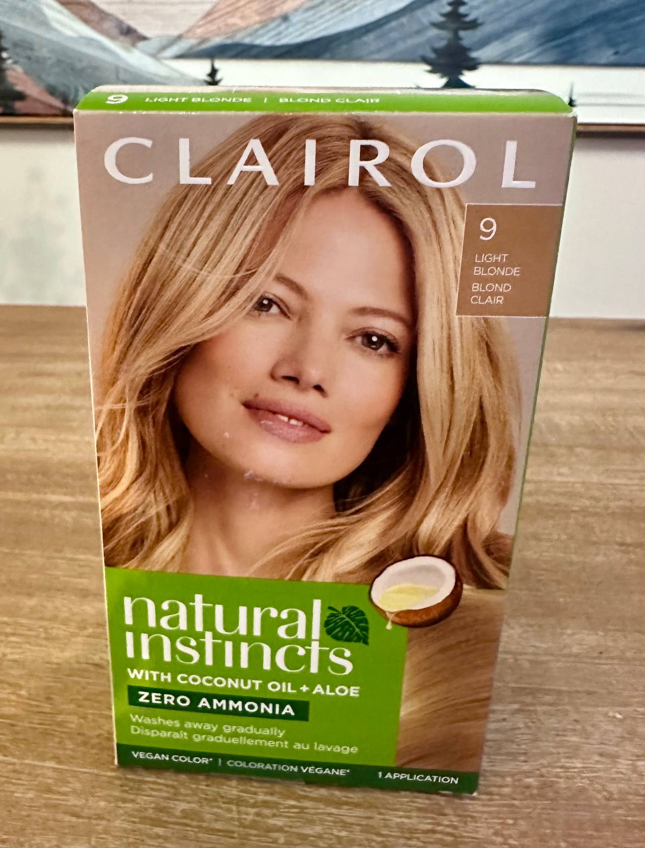 Clairol Natural Instincts 9 Light Blonde Hair Color