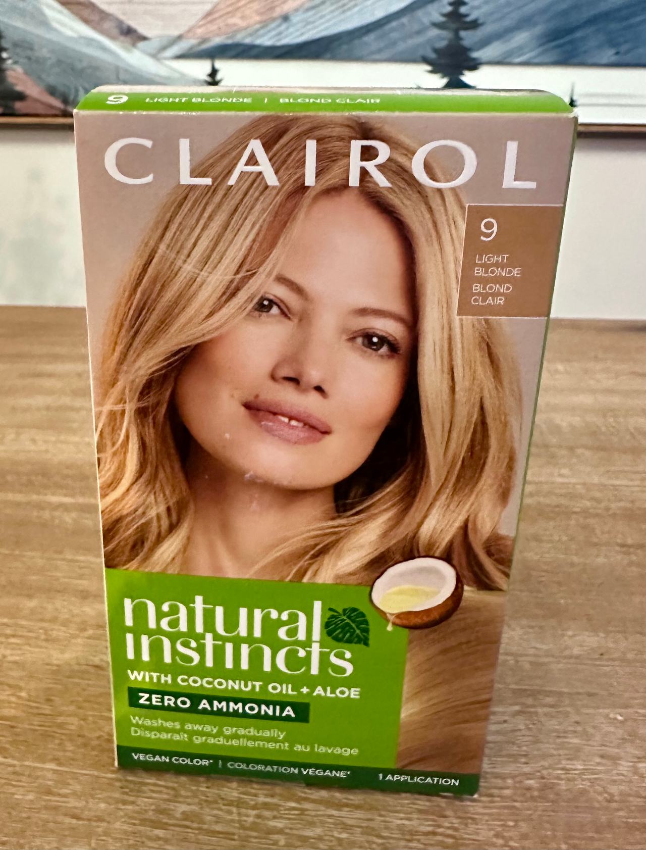 Clairol Natural Instincts 9 Light Blonde Hair Color
