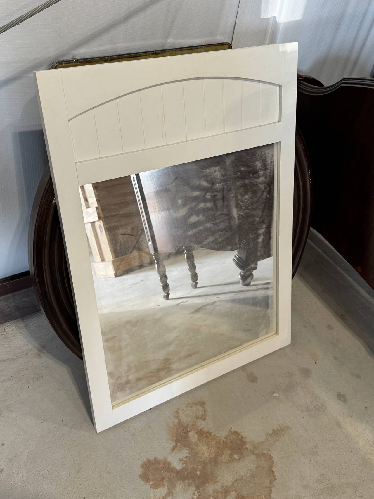 White Beadboard Arched Wall Mirror