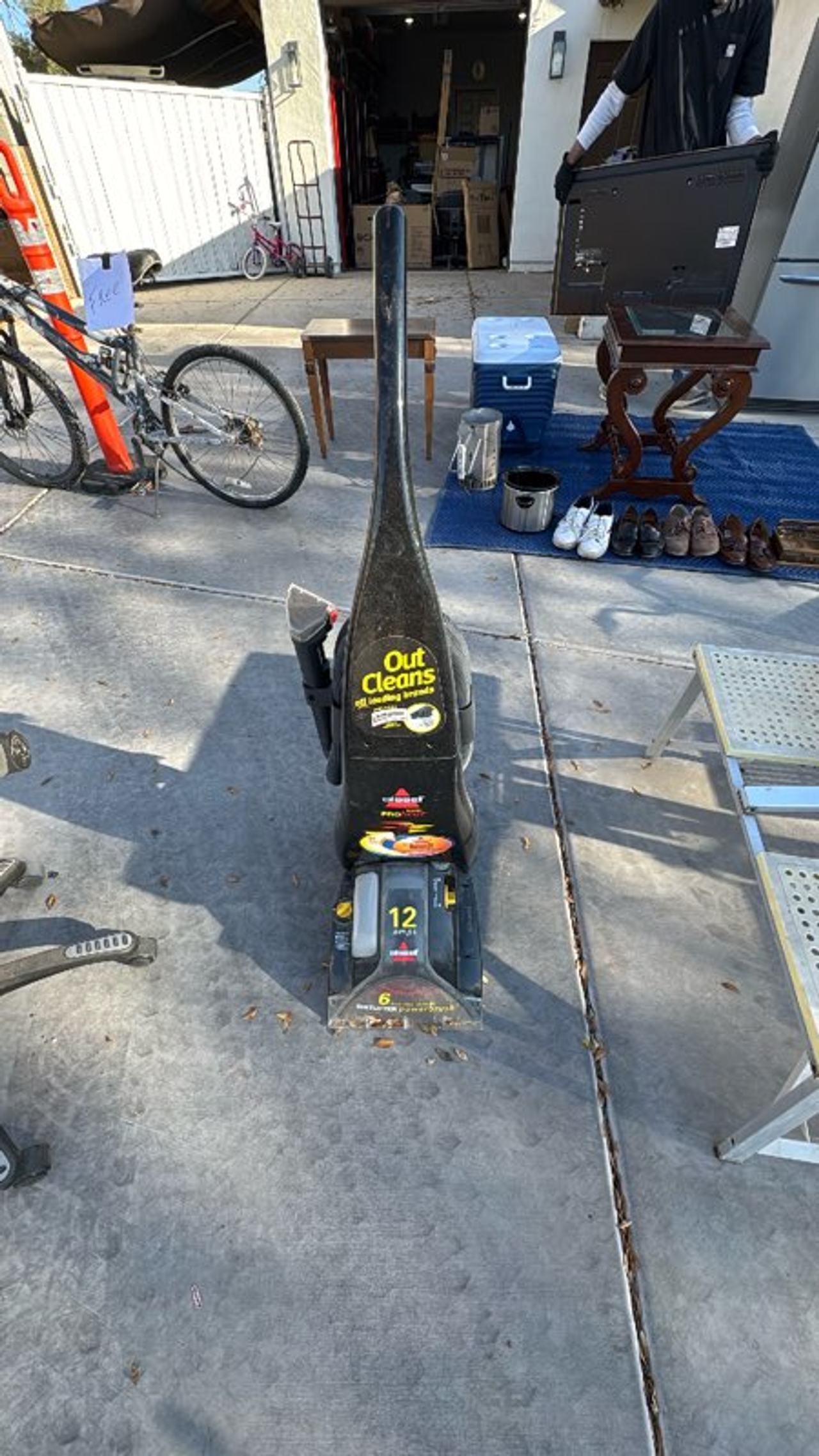 Bissell ProHeat 2X Revolution Pet Pro Carpet Cleaner