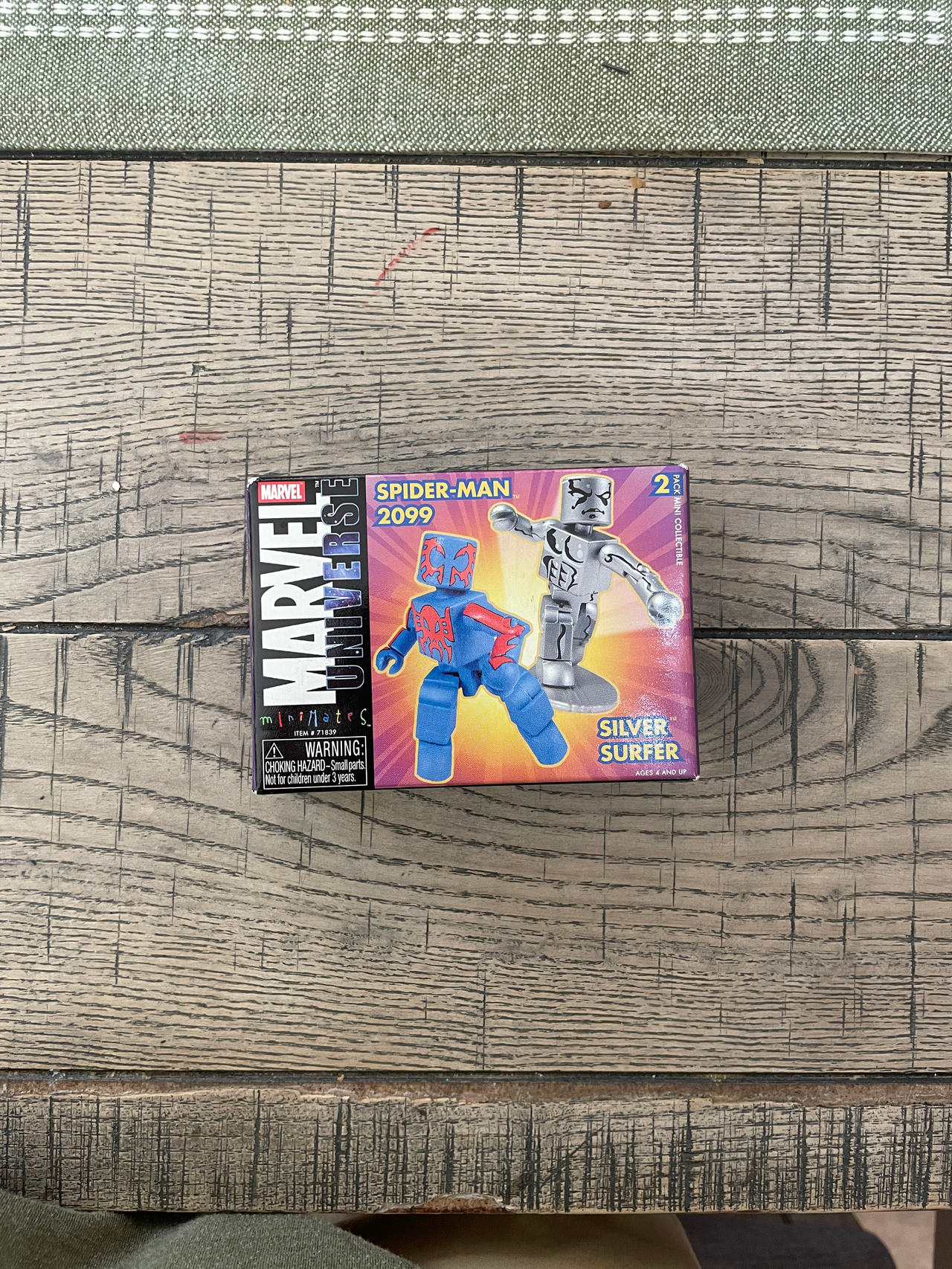 Marvel Universe Minimates Spider-Man 2099 & Silver Surfer 2-Pack