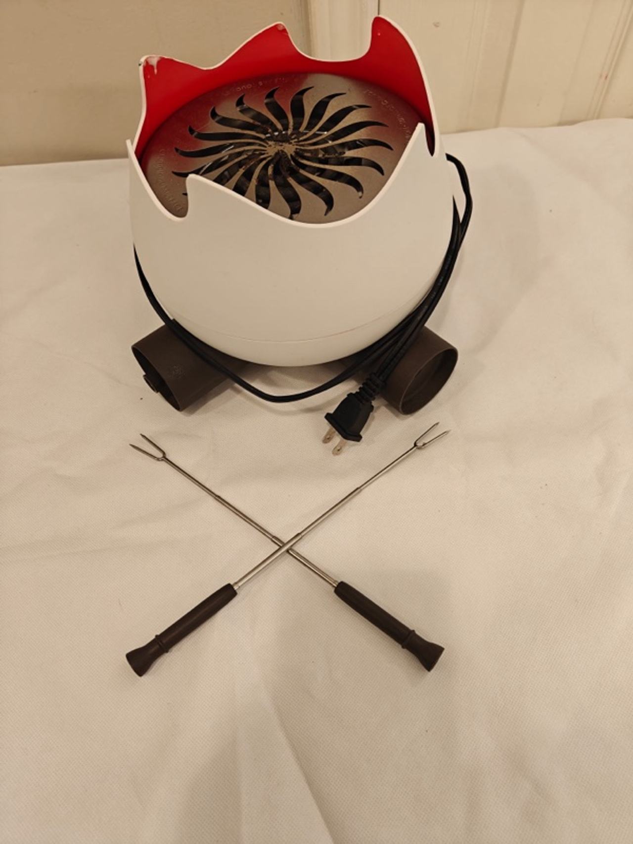 Sharper Image Flameless Marshmallow S'mores Maker