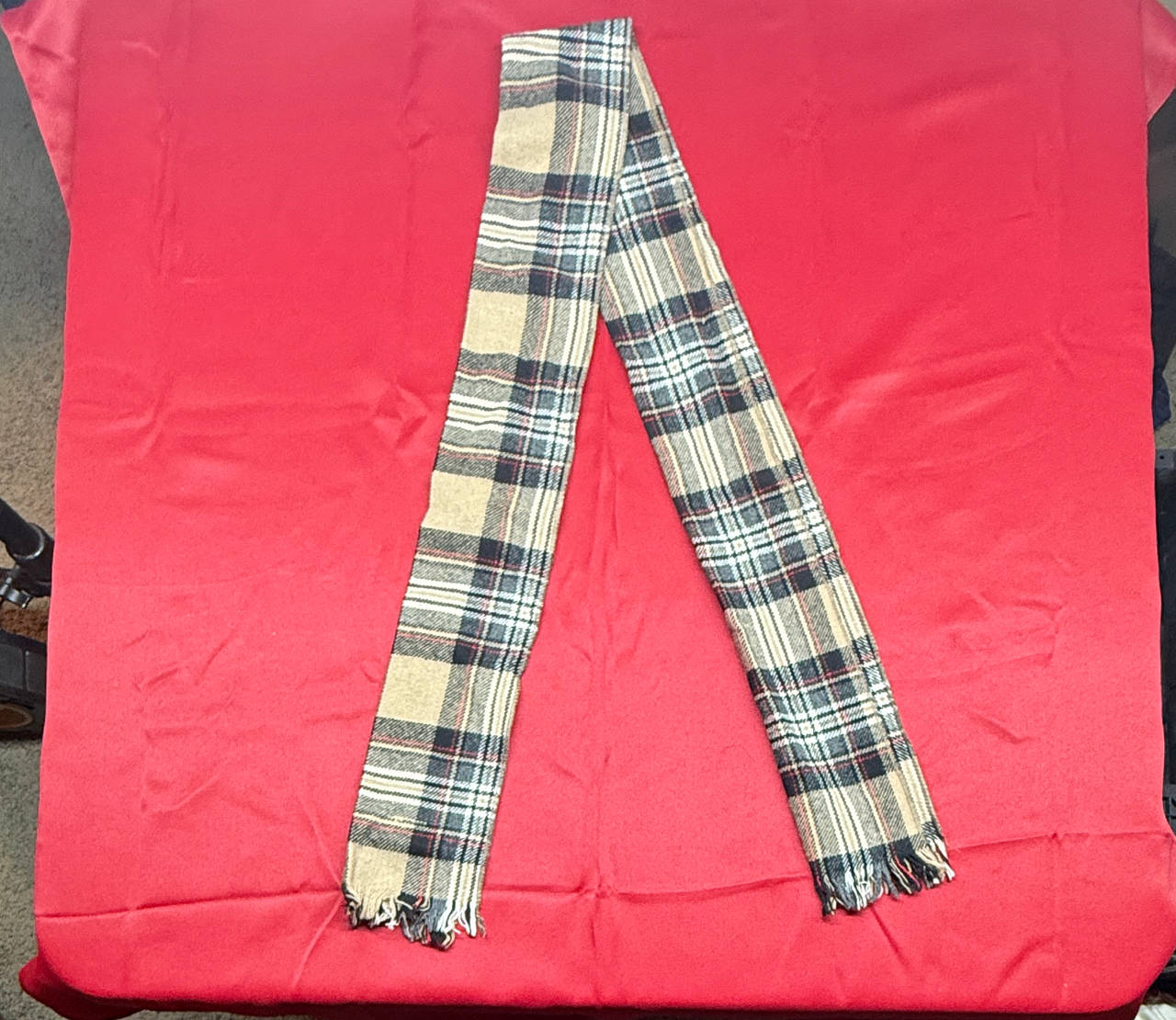 Wool Plaid Fringed Winter Scarf - Unknown Brand
