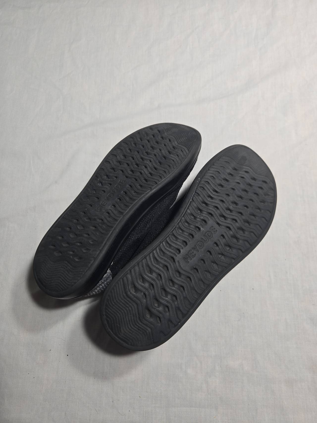 Hey Dude Wally Sox Black NWOT size 8W