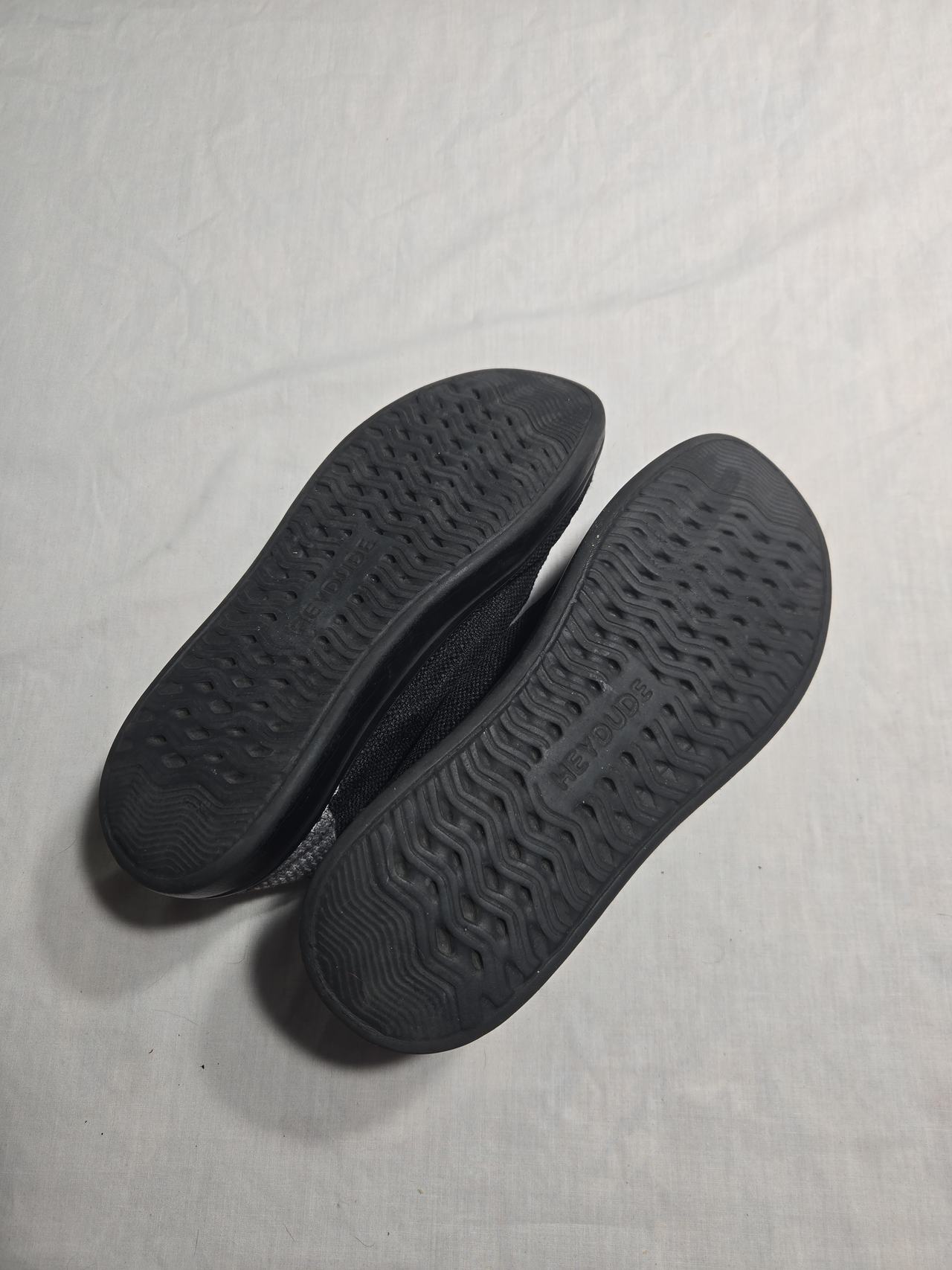 Hey Dude Wally Sox Black NWOT size 8W