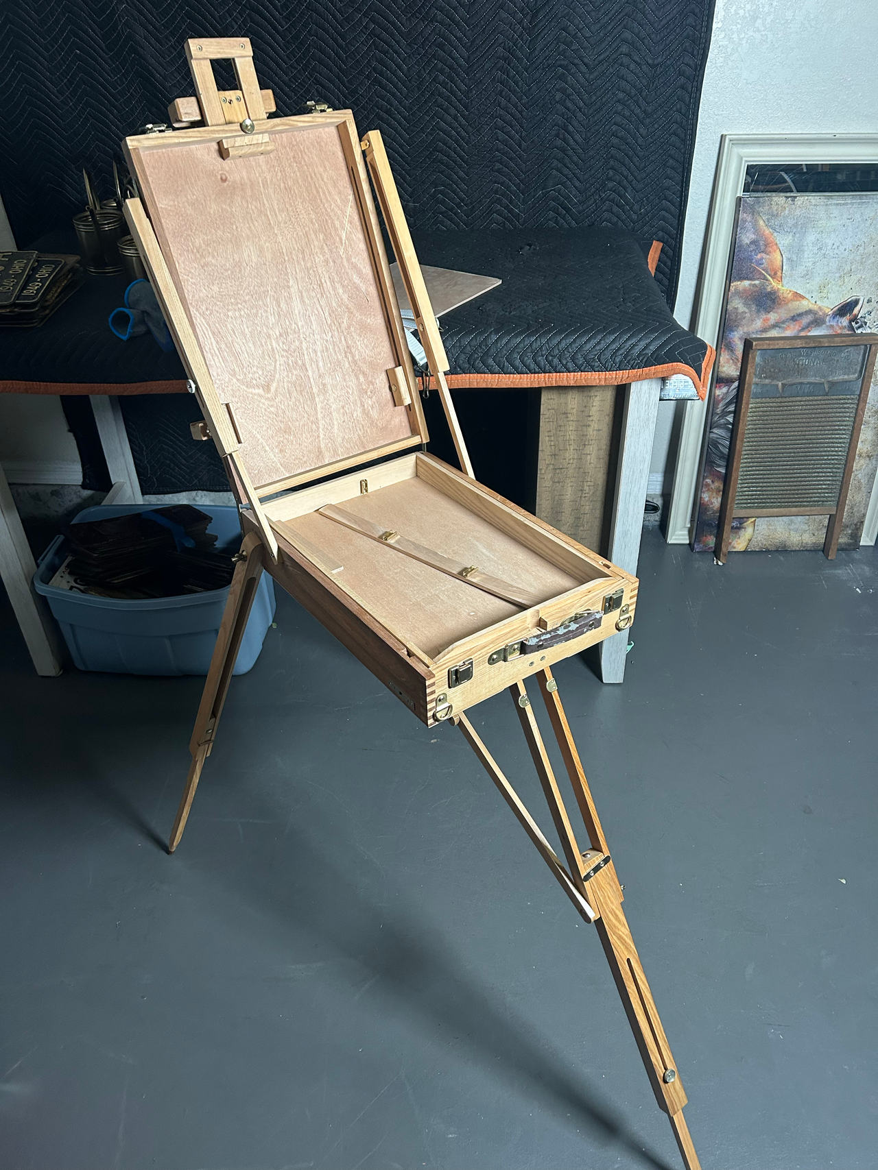 Wooden French Box Easel