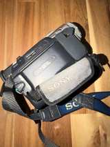 Sony DCR-TRV8 MiniDV Handycam Camcorder - Image 5