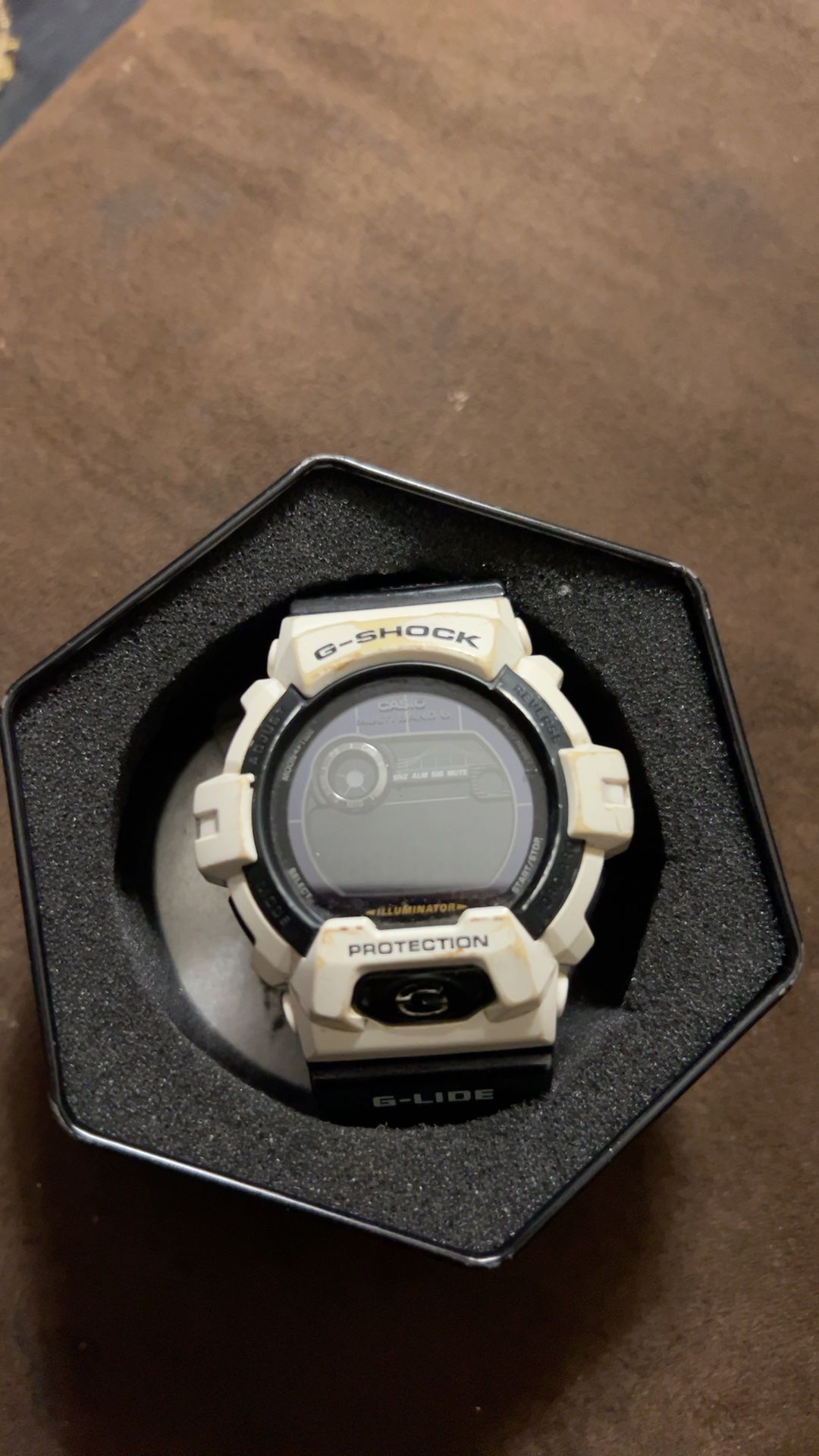 Casio G-Shock GWX-8900B Black White