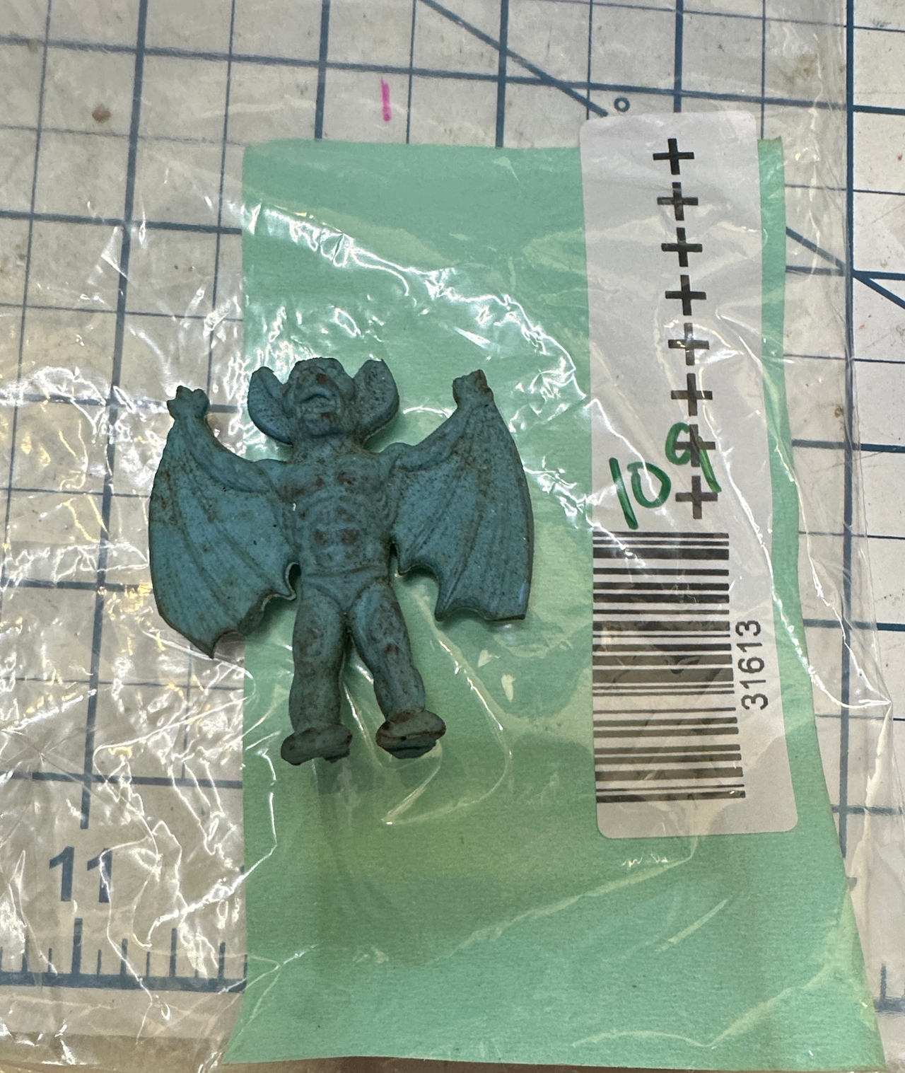 Diener vtg GARGOYLE rubber action figure 1980s